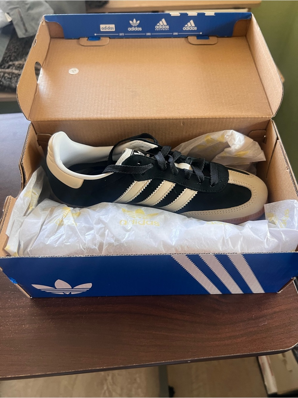 adidas Originals OG W Black & Cream Sneakers | Retro Low Top